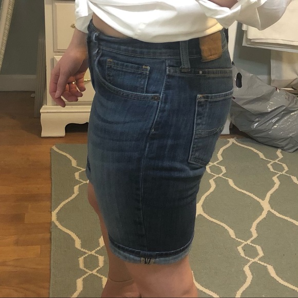Lucky Brand Shorts - Picture 9 of 17